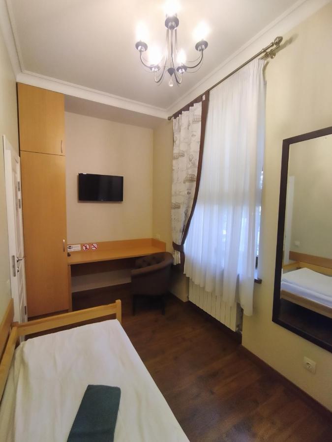 Belokorichi Hotel เคียฟ ภายนอก รูปภาพ