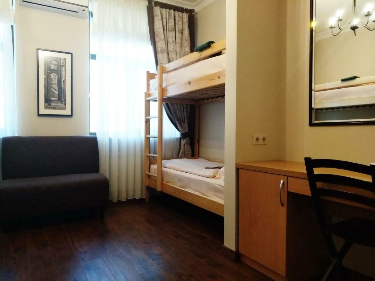 Belokorichi Hotel เคียฟ ภายนอก รูปภาพ